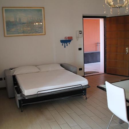 Casa Vacanze Da Riki Appartamento 2 Peschiera del Garda Zewnętrze zdjęcie