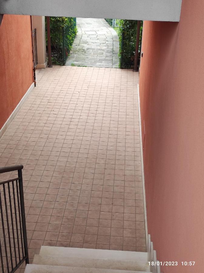 Casa Vacanze Da Riki Appartamento 2 Peschiera del Garda Zewnętrze zdjęcie
