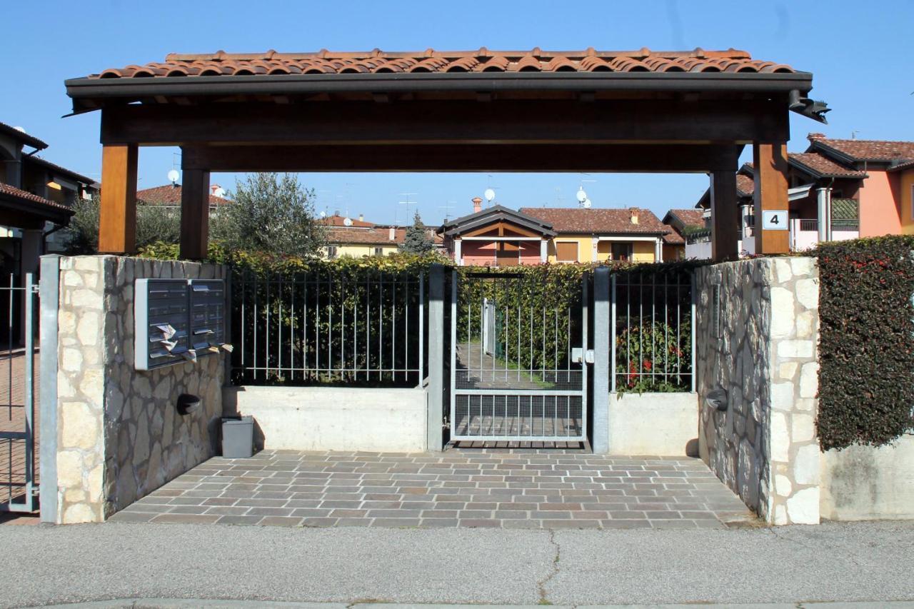 Casa Vacanze Da Riki Appartamento 2 Peschiera del Garda Zewnętrze zdjęcie